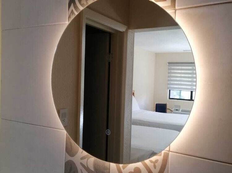 ホテル Colonial Ciudad Juarez