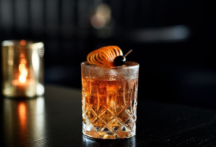 Columbus Hotel Monte Carlo, Curio Collection By Hilton