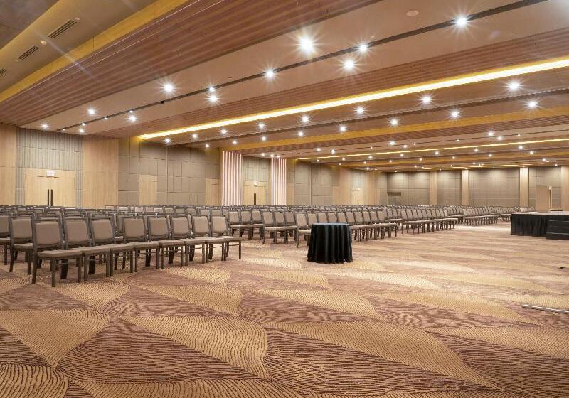 Crowne Plaza Hotel Monterrey, An Ihg