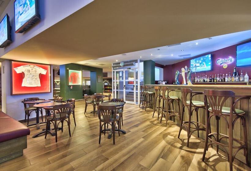 هتل Db Seabank Resort + Spa All Inclusive