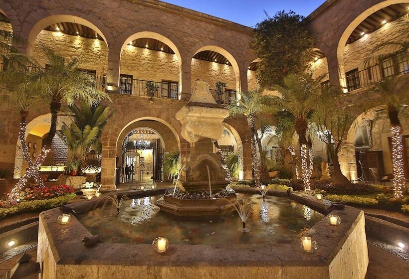 호텔 De La Soledad