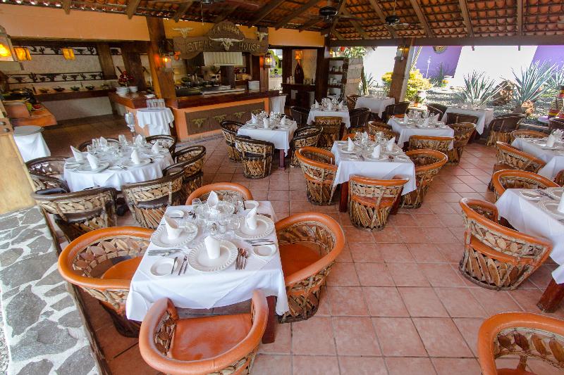 Отель Decameron Los Cocos Guayabitos, Ramada All Inclusive Resort