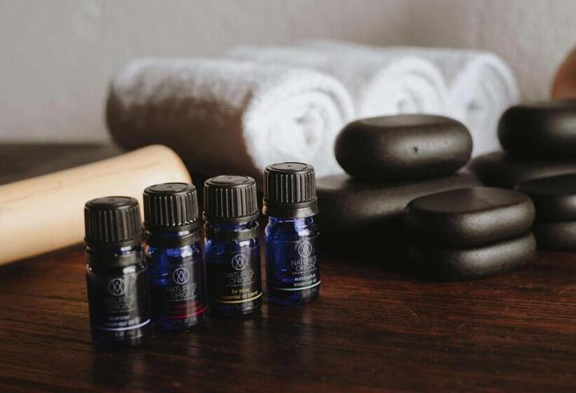 ホテル Docecuartos