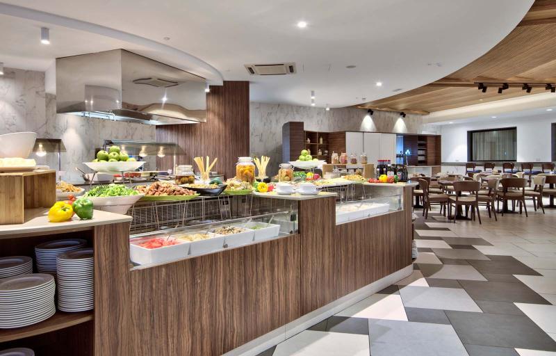 هتل Doubletree by Hilton Malta