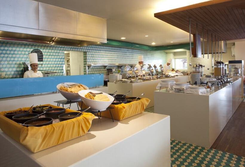 فندق Emporio Mazatlan