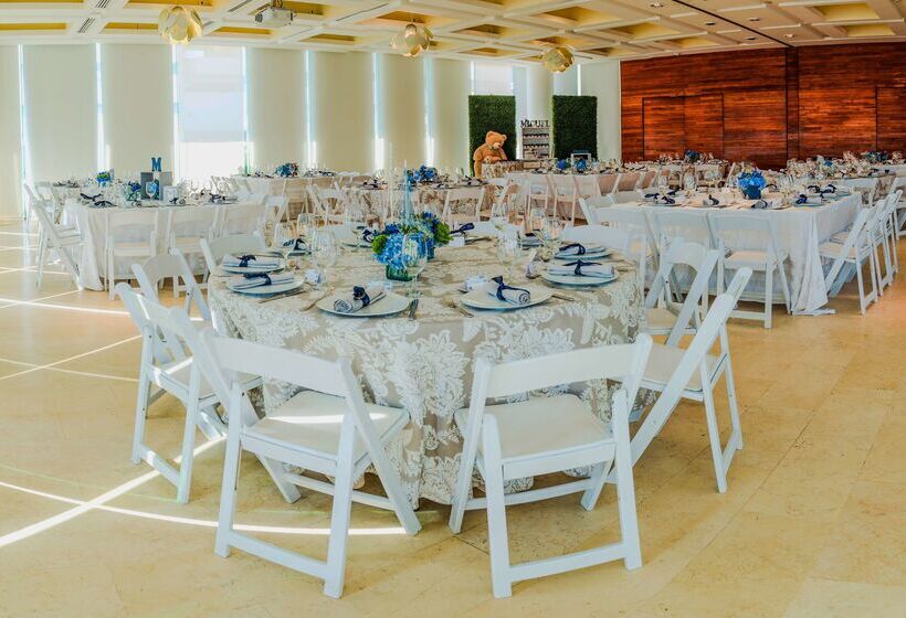 فندق Emporio Mazatlan