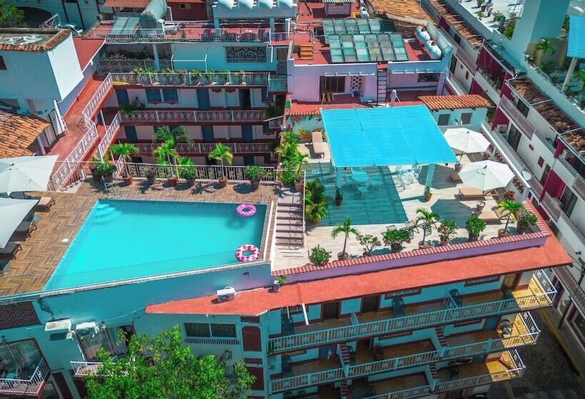 فندق Encino Malecon Centro Puerto Vallarta