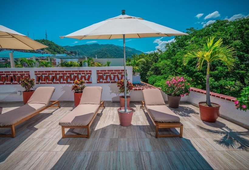 فندق Encino Malecon Centro Puerto Vallarta