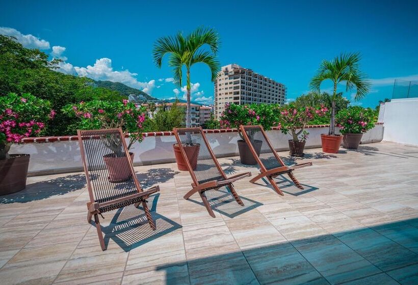 فندق Encino Malecon Centro Puerto Vallarta