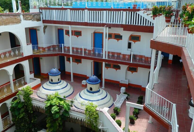 فندق Encino Malecon Centro Puerto Vallarta