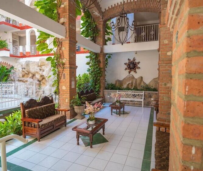 فندق Encino Malecon Centro Puerto Vallarta