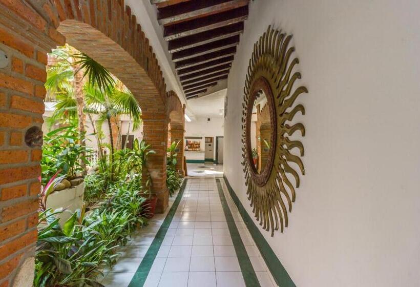 فندق Encino Malecon Centro Puerto Vallarta