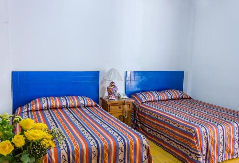 فندق Encino Malecon Centro Puerto Vallarta