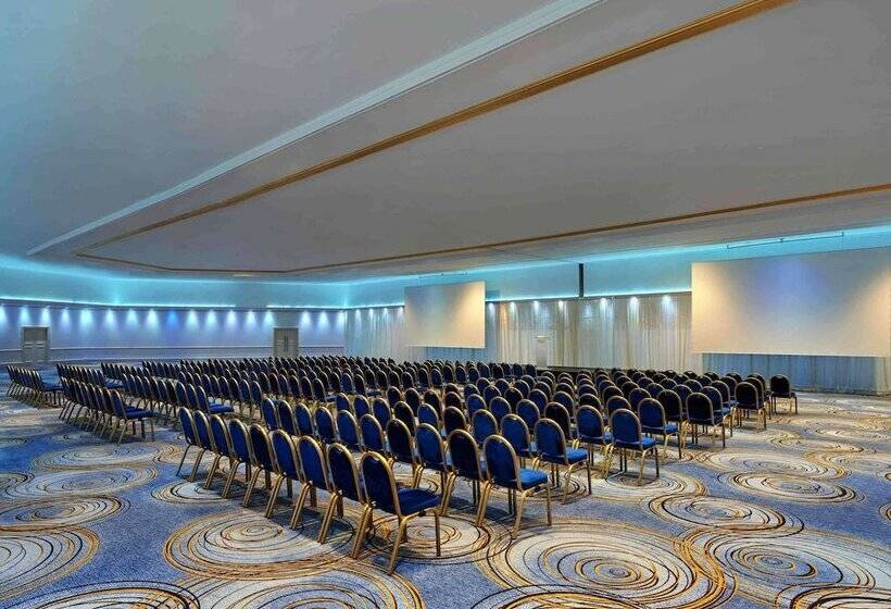 Hotel Fairmont Montecarlo