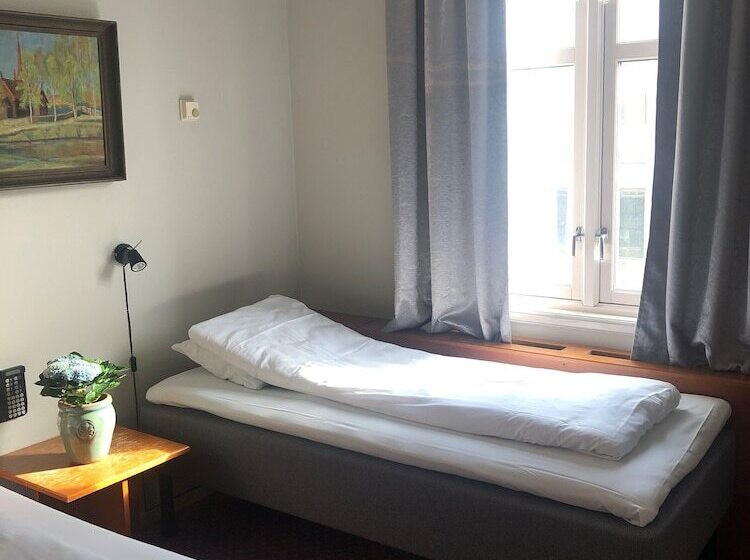 First Hotel Breiseth