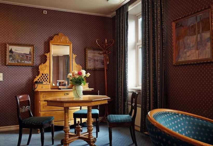 First Hotel Breiseth