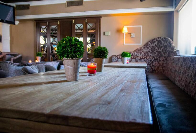 فندق Fray Marcos