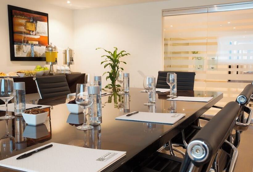 هتل Campeche Malecon