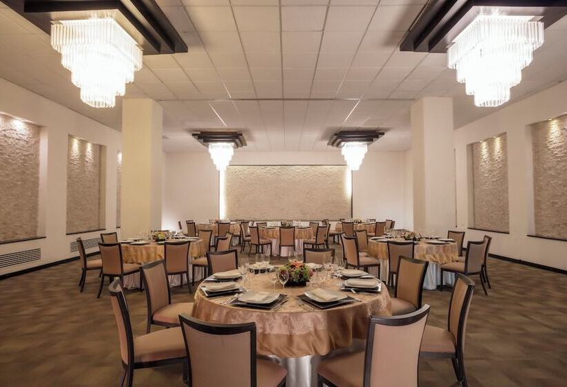 هتل Campeche Malecon