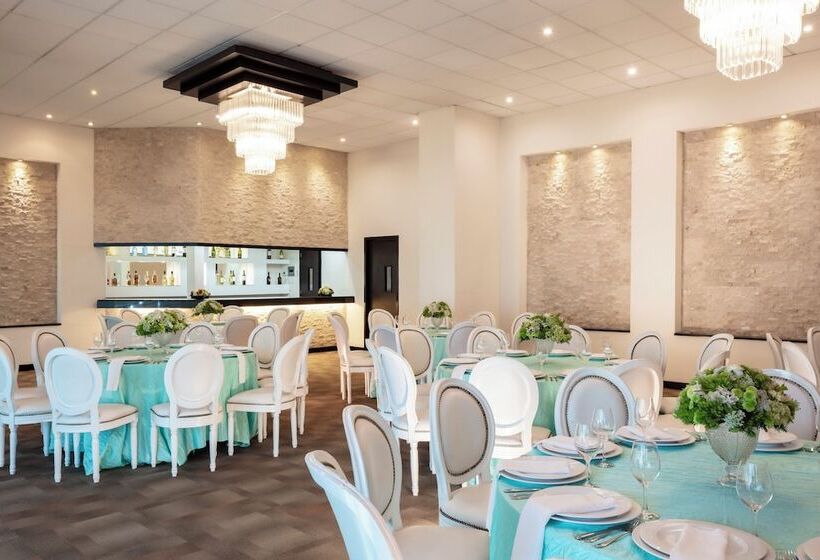 هتل Campeche Malecon