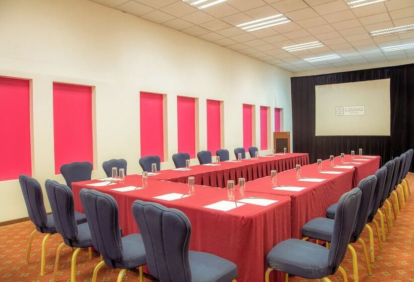 فندق Gamma Merida El Castellano