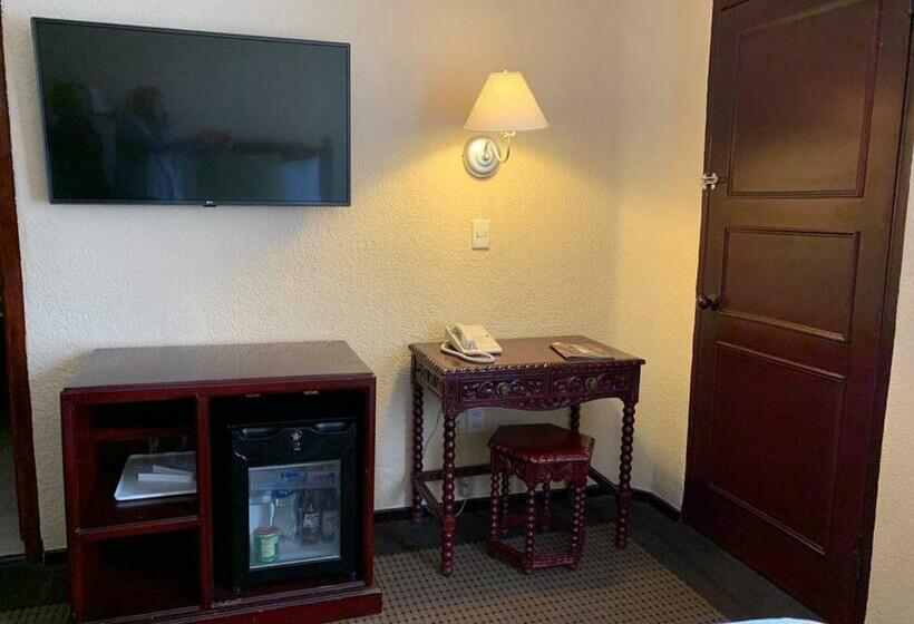 Отель Geneve Cd De Mexico