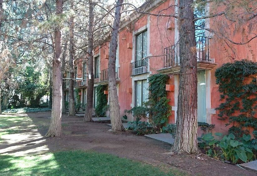 בית מלון כפרי Gobernador