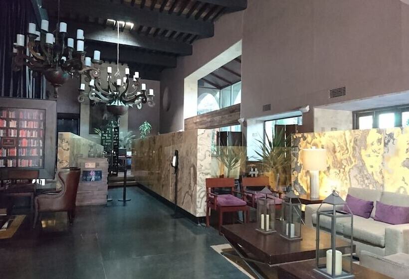 בית מלון כפרי Gobernador