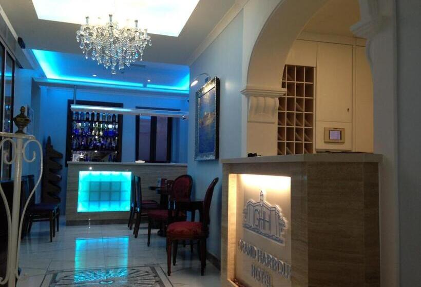 هتل Grand Harbour