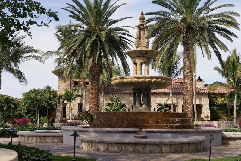 酒店 Hacienda Beach Club & Residences