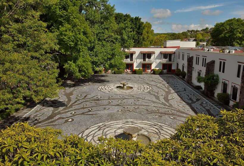 Отель Hacienda Jurica By Brisas