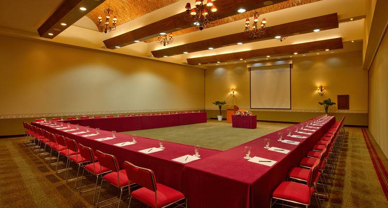 Отель Hacienda Jurica By Brisas