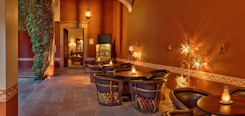 Отель Hacienda Jurica By Brisas