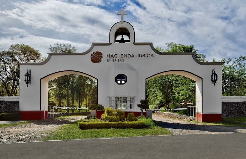 Отель Hacienda Jurica By Brisas