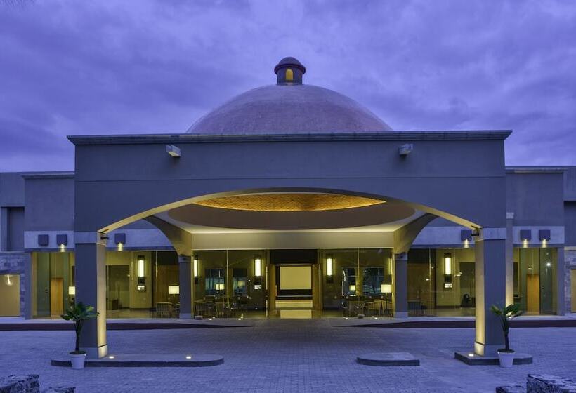 Отель Hacienda Jurica By Brisas