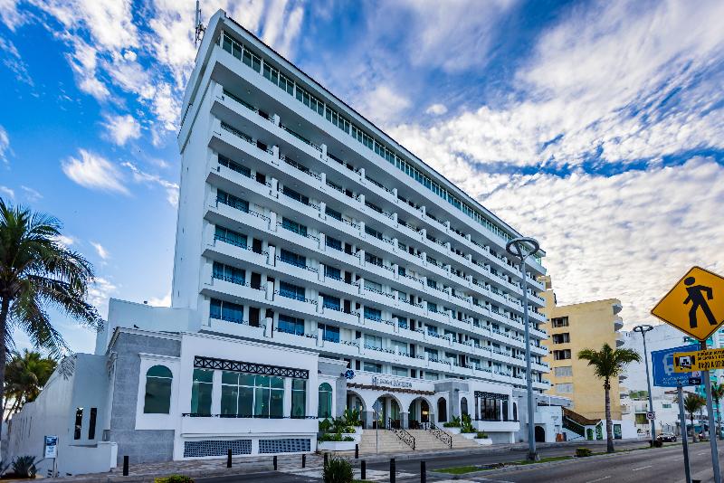 호텔 Hacienda Mazatlan Sea View