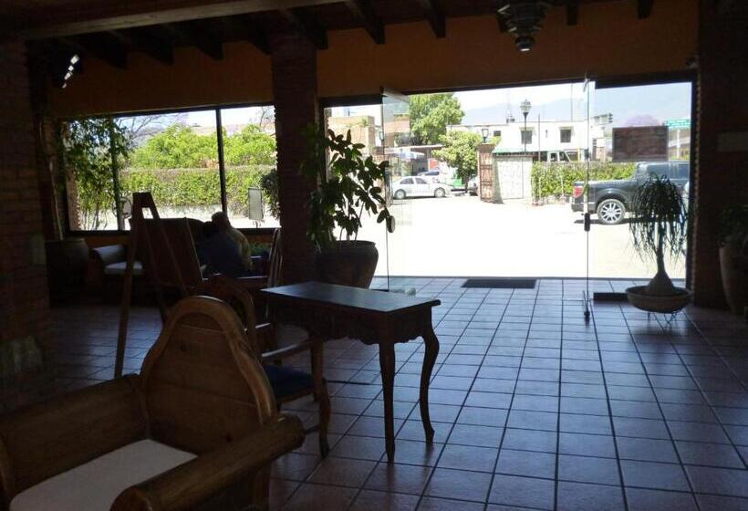 בית מלון כפרי Hacienda