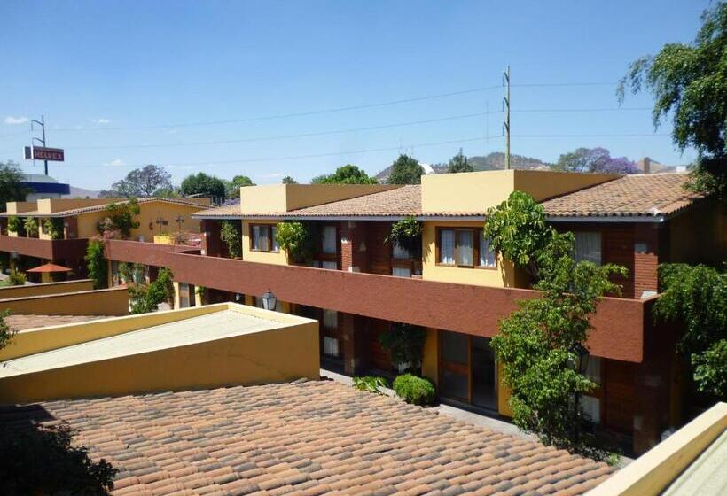 בית מלון כפרי Hacienda