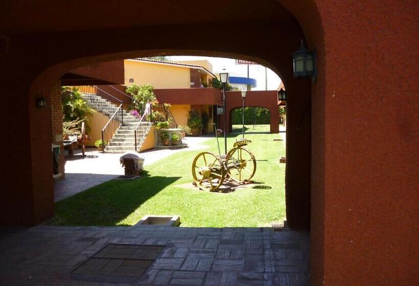 בית מלון כפרי Hacienda