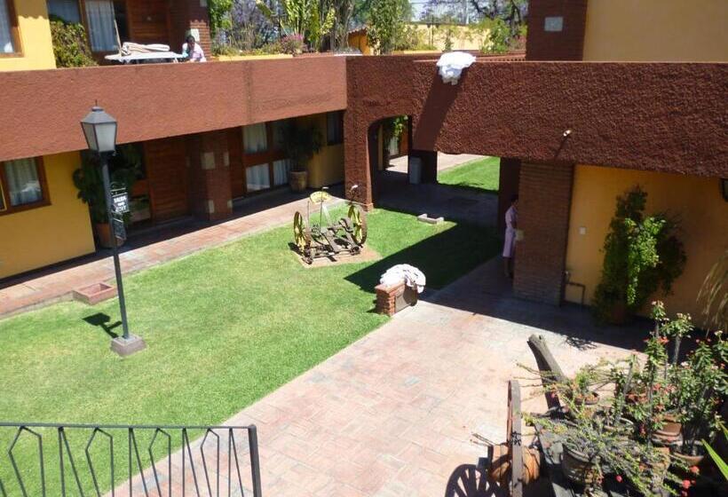 בית מלון כפרי Hacienda