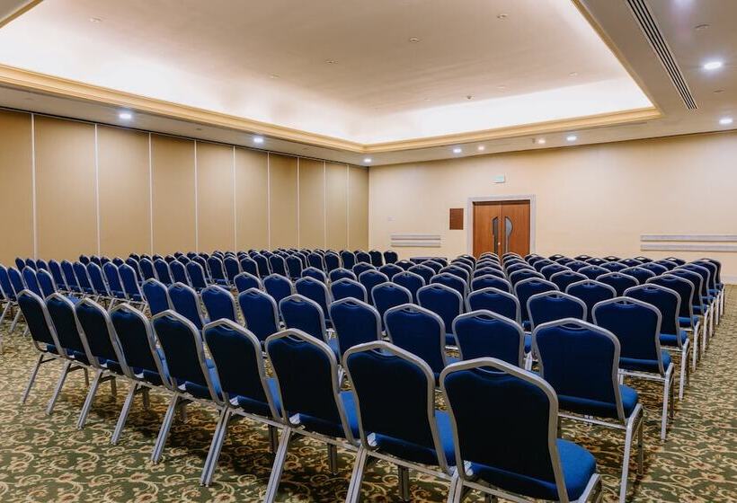 בית מלון כפרי Holiday Inn Merida, An Ihg