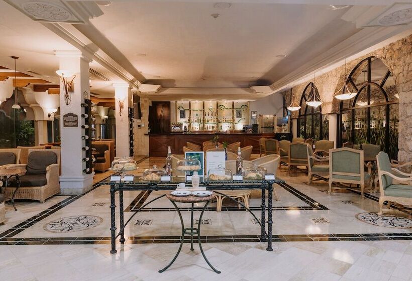 בית מלון כפרי Holiday Inn Merida, An Ihg