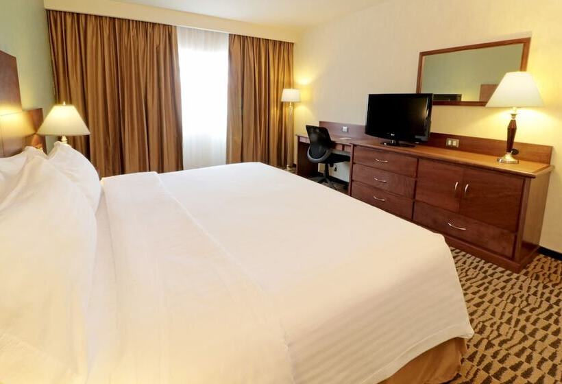 ホテル Holiday Inn Monterrey Norte, An Ihg