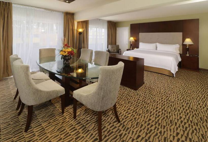 ホテル Holiday Inn Monterrey Norte, An Ihg