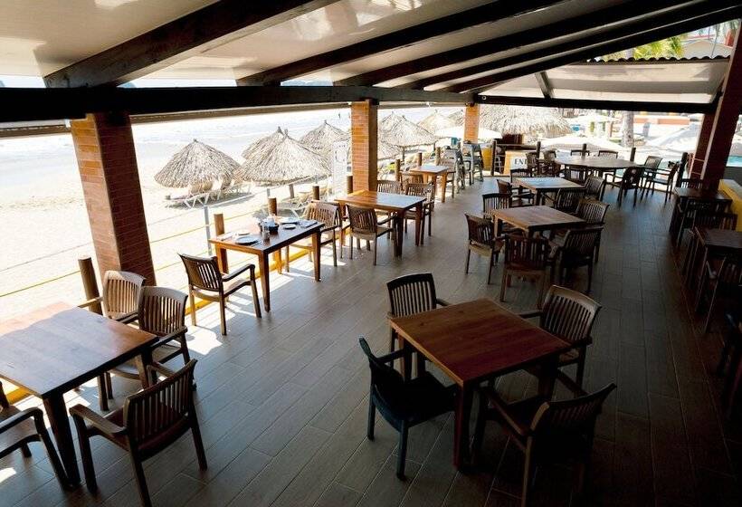 בית מלון כפרי Holiday Inn Resort Ixtapa All Inclusive, An Ihg