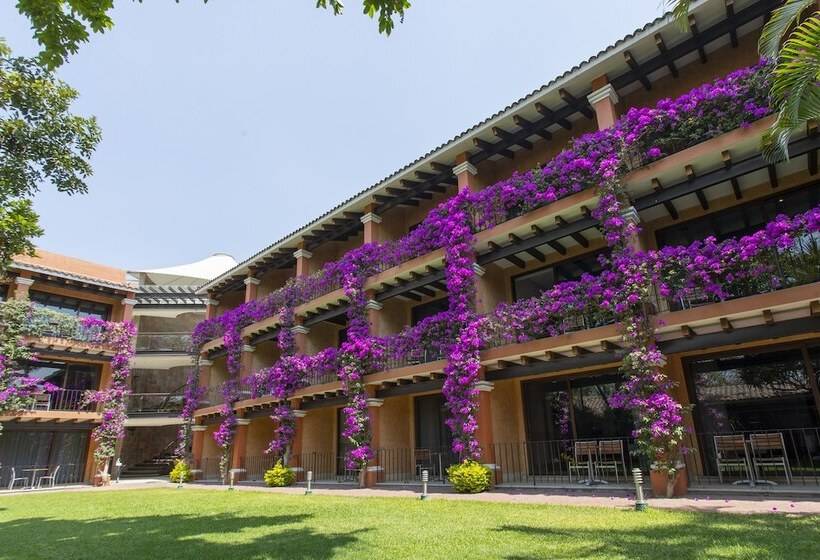 Hosteria Las Quintas Hotel Restaurante Bar