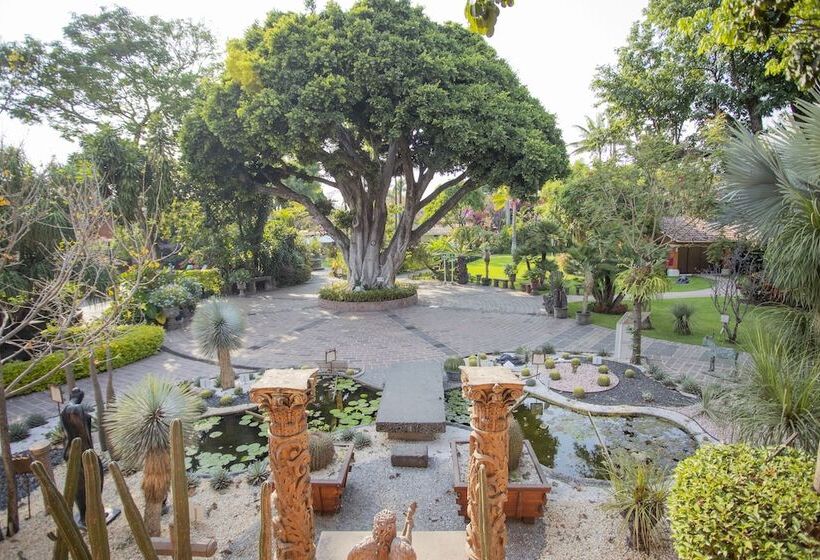 Hosteria Las Quintas Hotel Restaurante Bar