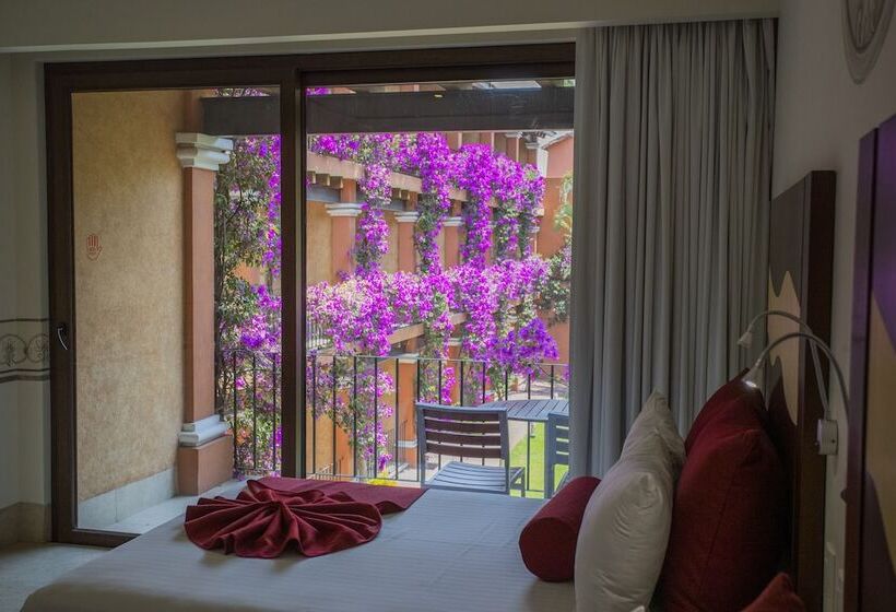 Hosteria Las Quintas Hotel Restaurante Bar