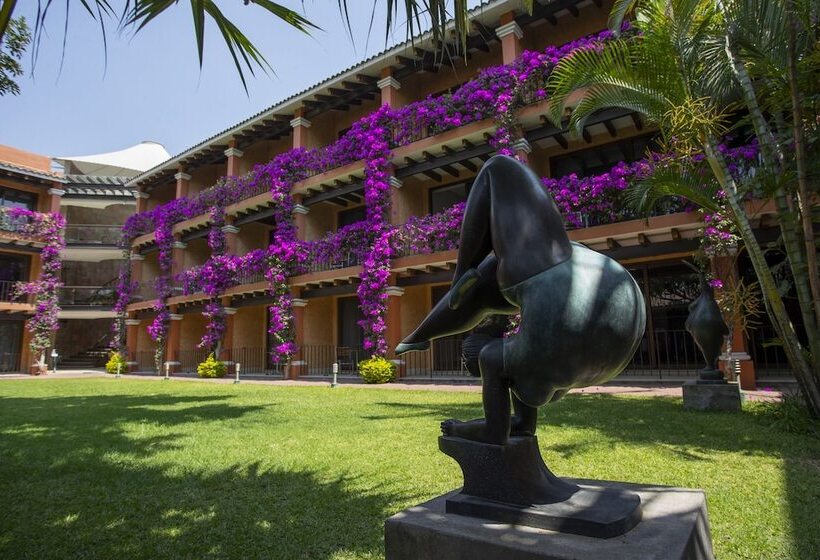 Hosteria Las Quintas Hotel Restaurante Bar