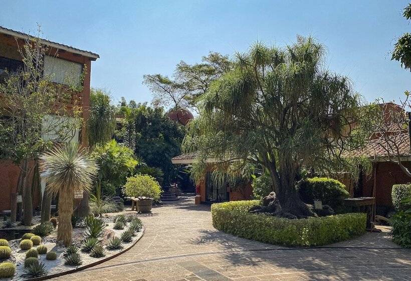 Hosteria Las Quintas Hotel Restaurante Bar